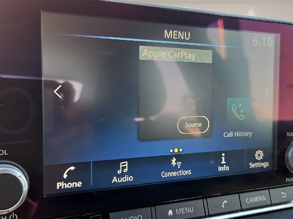 Used 2023 Black Nissan SV image 17