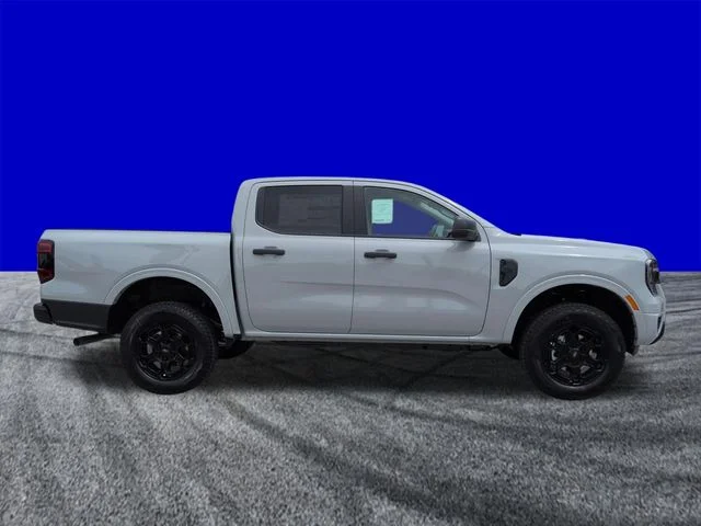 New 2026 Avalanche Ford XLT image 3