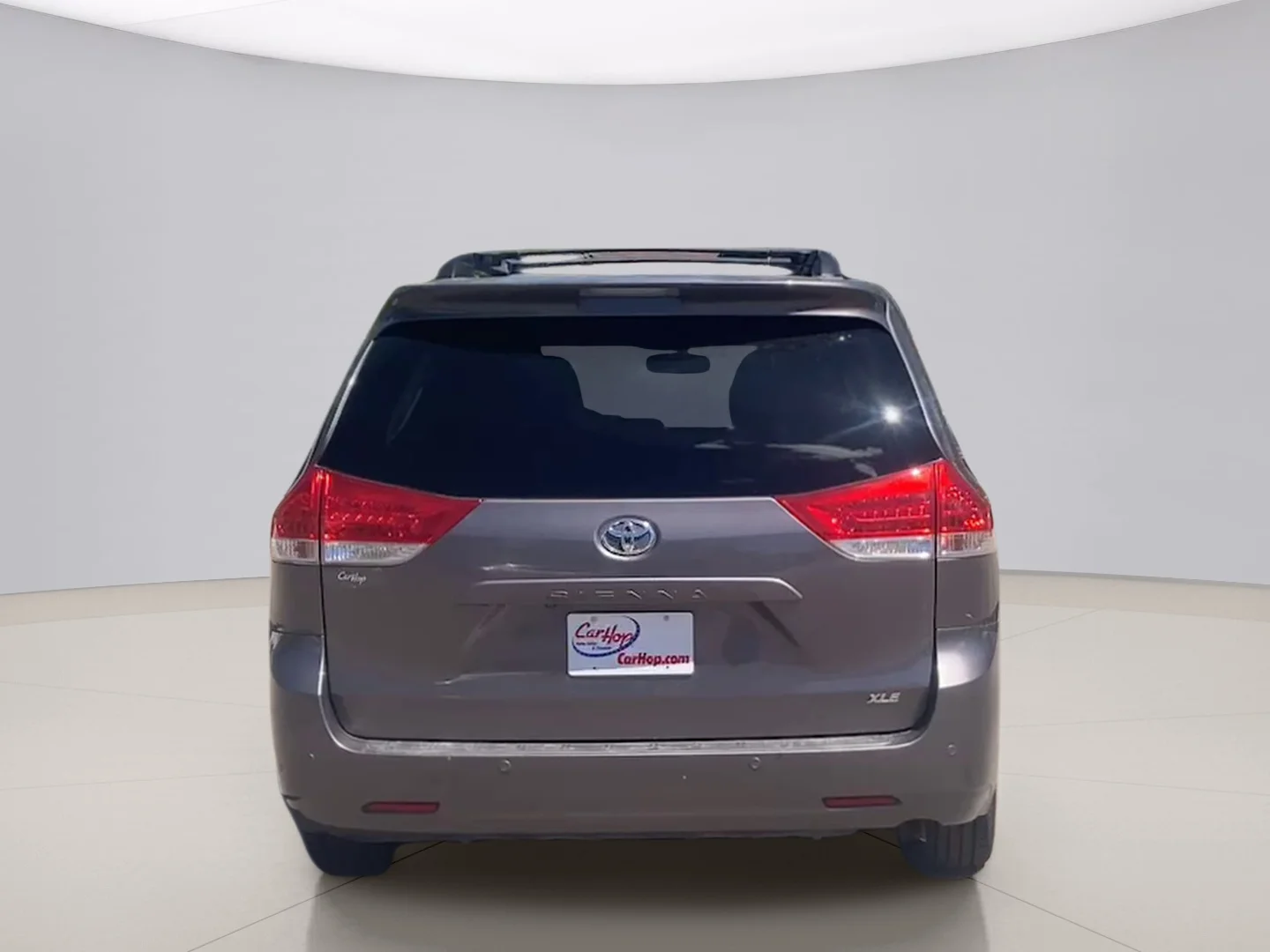 Used 2013 Gray Toyota XLE image 6