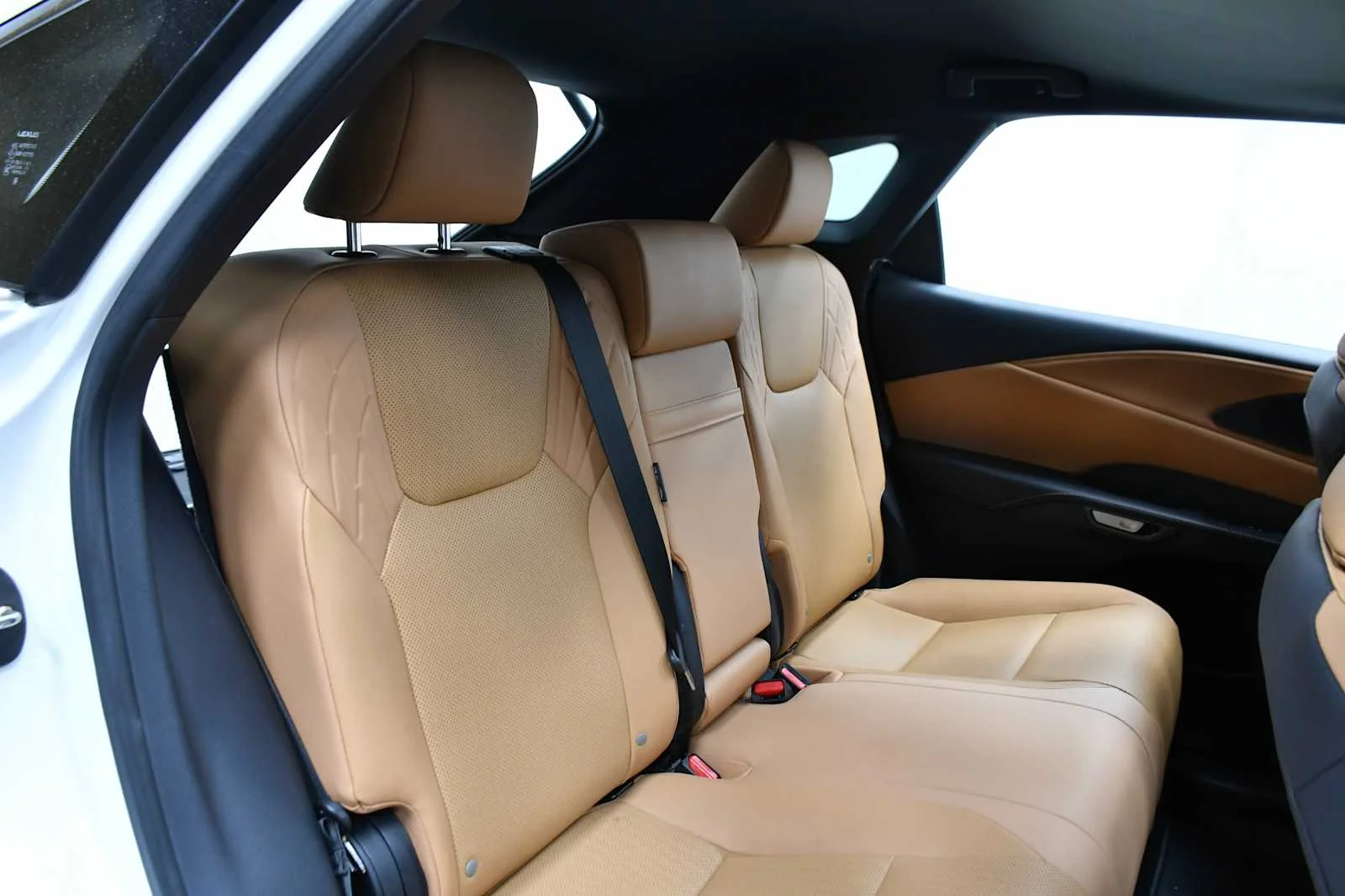 Used 2025 Eminent White Pearl Lexus Premium image 24