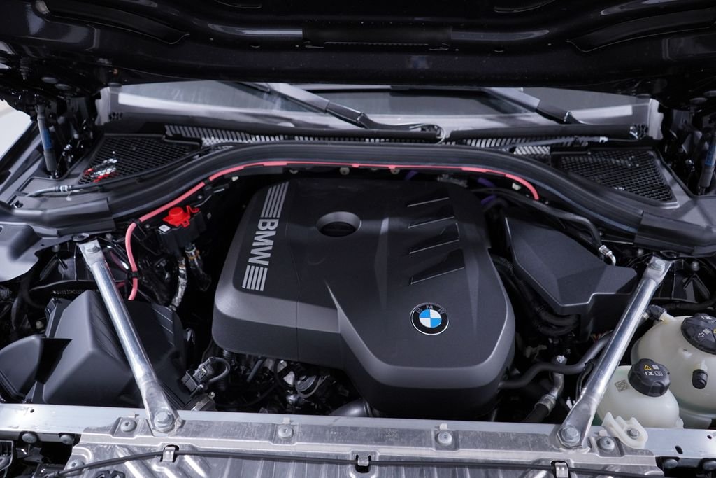 Used 2025 Dark Graphite BMW 30 xDrive image 23