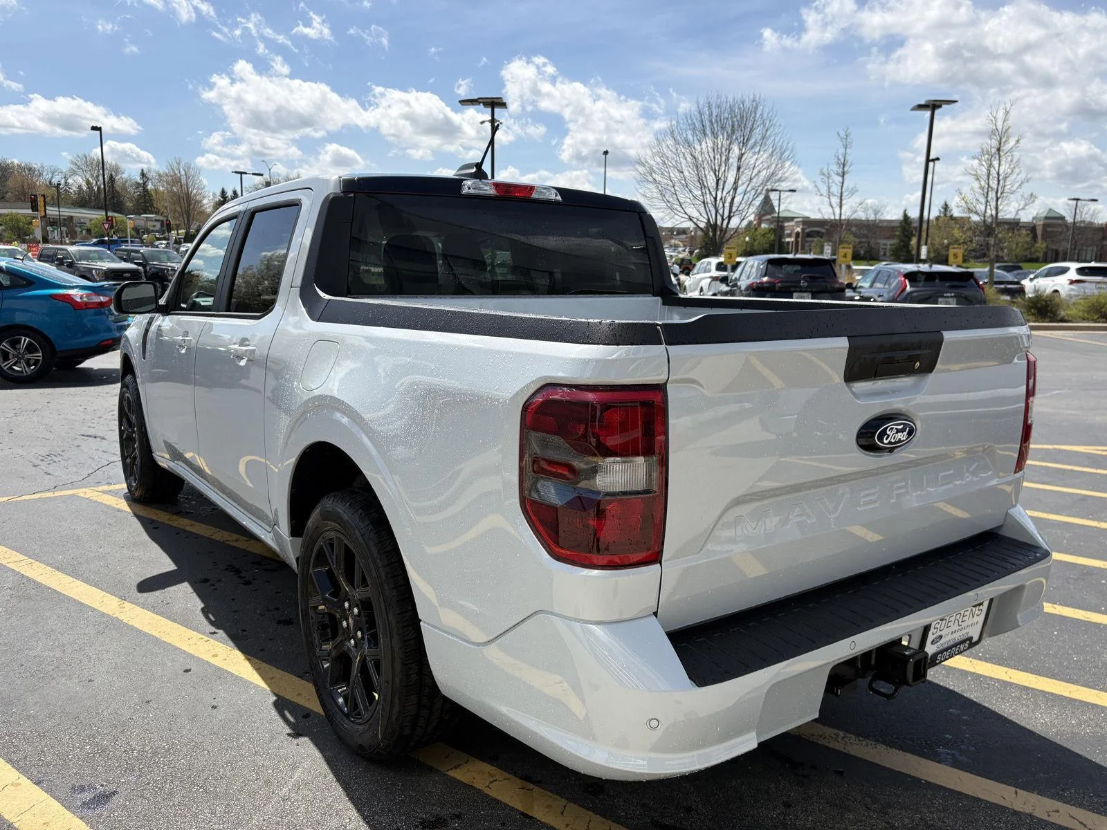 New 2026 Space White Metallic Ford Lobo™ image 4