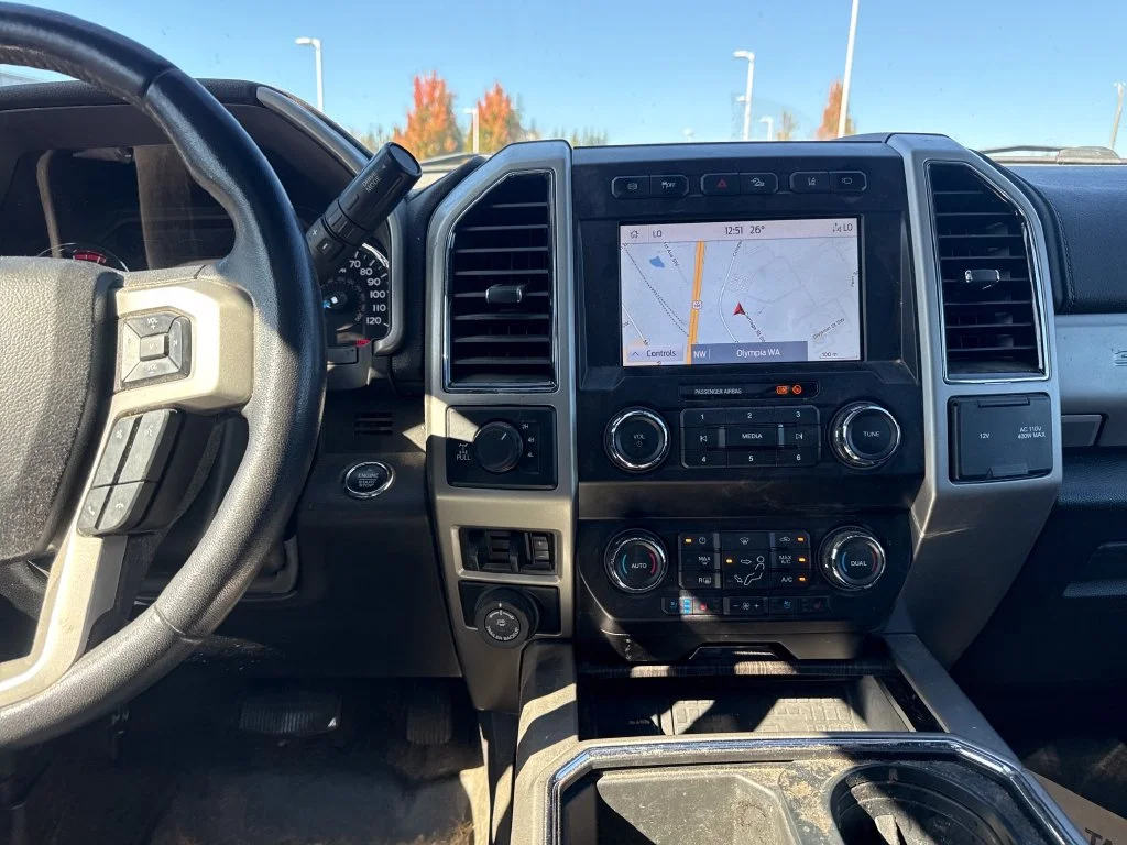 Used 2020 Blue Ford Lariat image 23