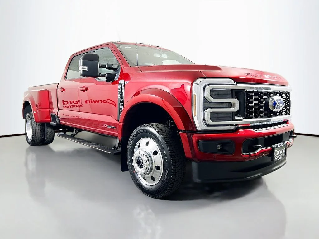2026 Ford F-450 Platinum 4x4 Crew Cab 8' Box DRW's photo