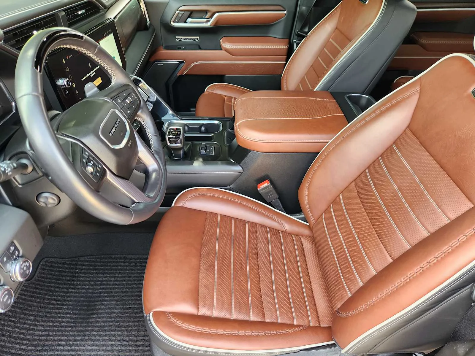 Used 2025 Sterling Metallic GMC Denali Ultimate image 11