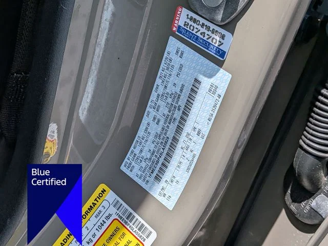Used 2025 Gray Ford Badlands image 32