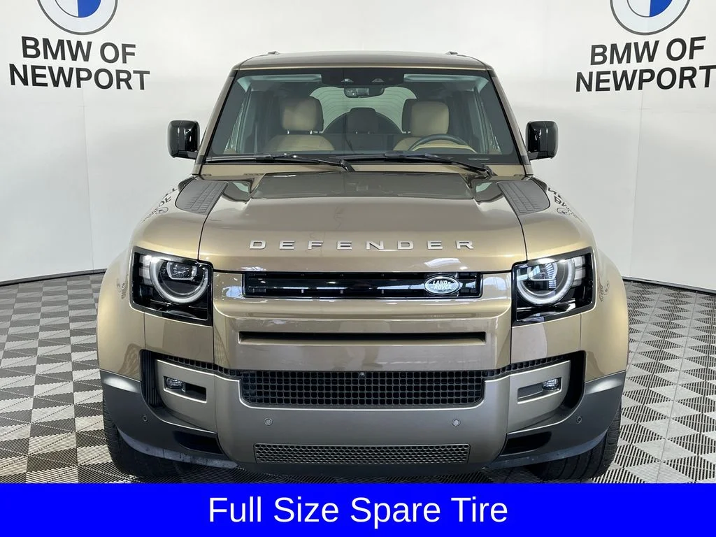Used 2026 Gondwana Stone Metallic Land Rover S image 7