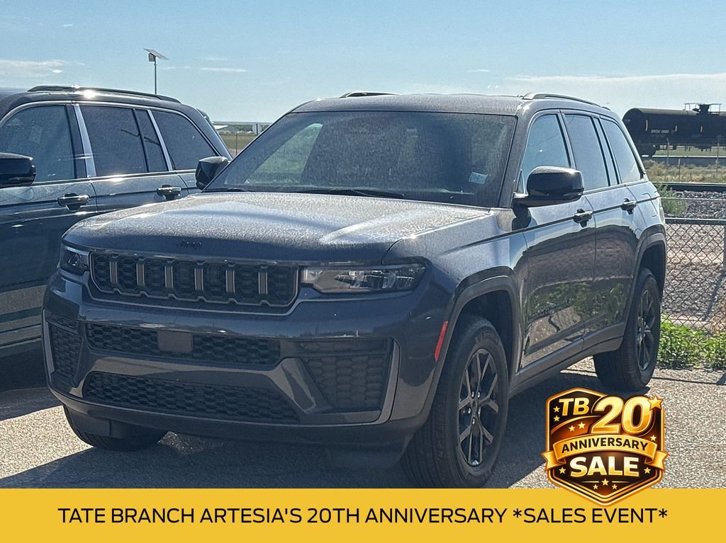 New 2026 Baltic Gray Metallic Clearcoat Jeep Altitude image 1