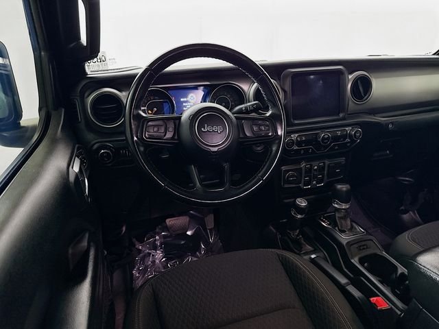 Used 2021 Black Jeep Sport image 21