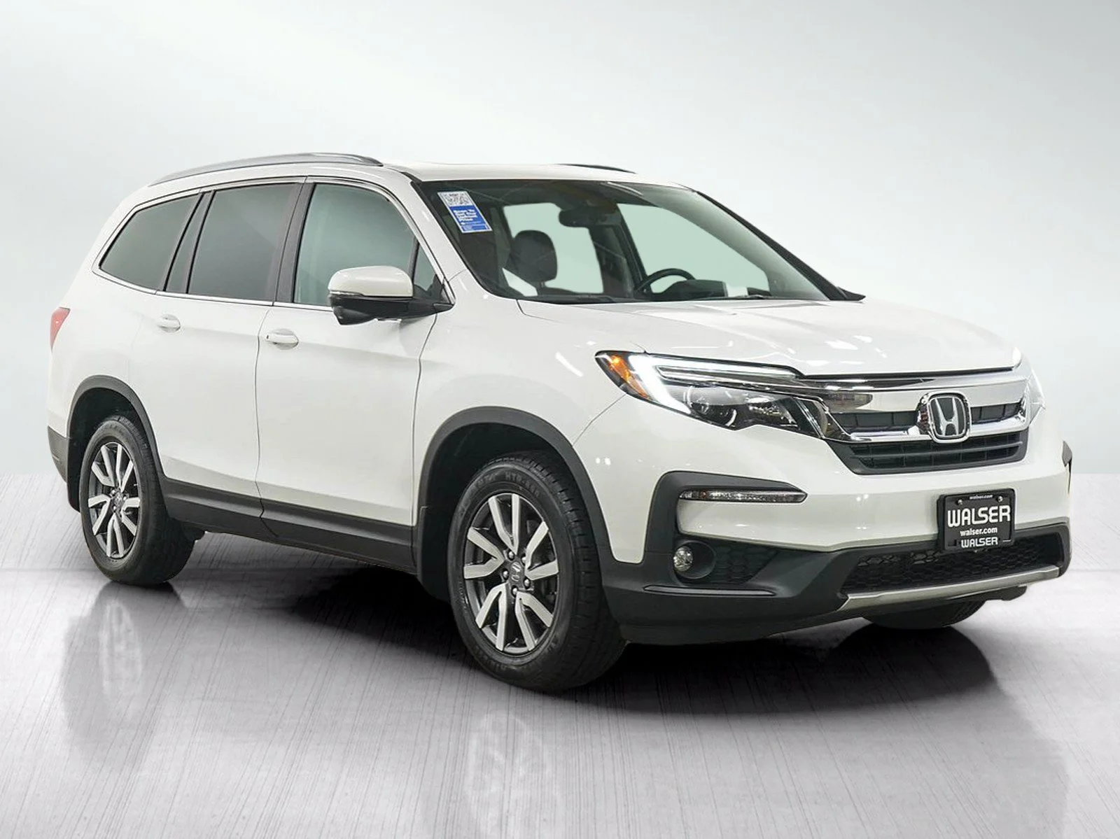 Used 2022 Platinum White Pearl Honda Black Edition image 7