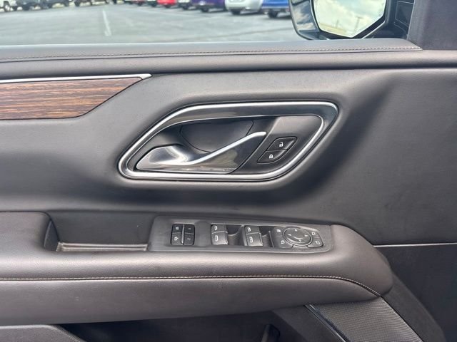 Used 2021 Black Chevrolet High Country image 17