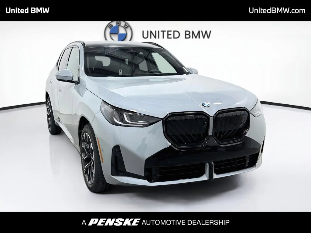 New 2026 Brooklyn Grey Metallic BMW 30 xDrive image 3