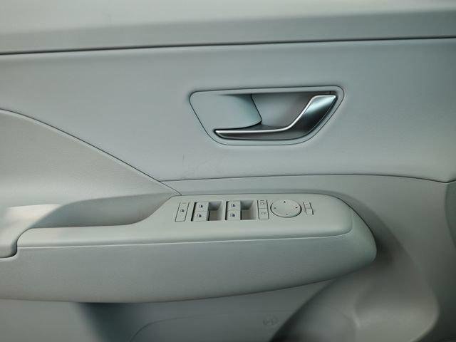 New 2026 Ecotronic Gray Pearl Hyundai Limited image 5