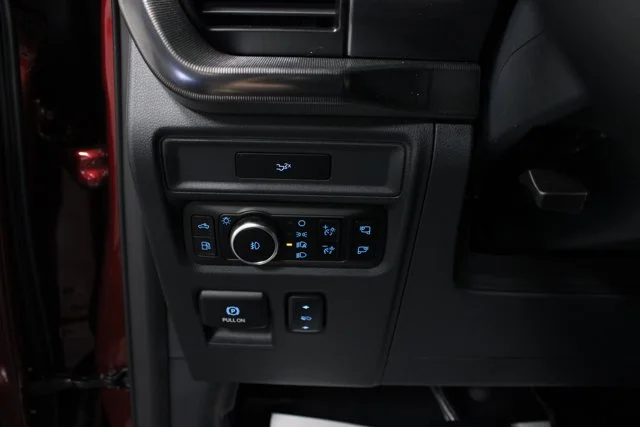 New 2026 Ruby Red Metallic Tinted Clearcoat Ford Lariat® image 40