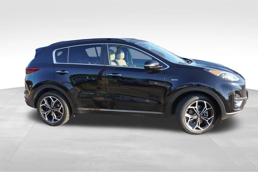 Certified Used 2020 Black Cherry Pearl Kia SX image 2