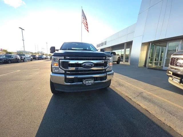 Used 2020 Black Ford XL image 2