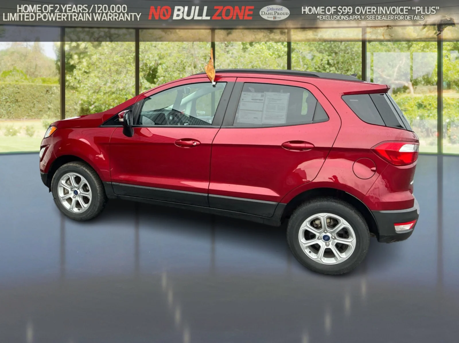 Certified Used 2022 Ruby Red Metallic Tinted Clearcoat Ford SE image 2