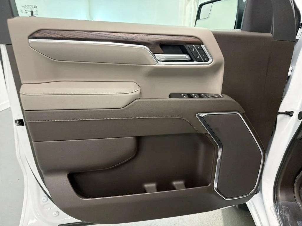 New 2026 Summit White GMC SLT image 12
