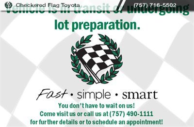 Used 2022 Star White Metallic Tri-Coat Ford Lariat image 22