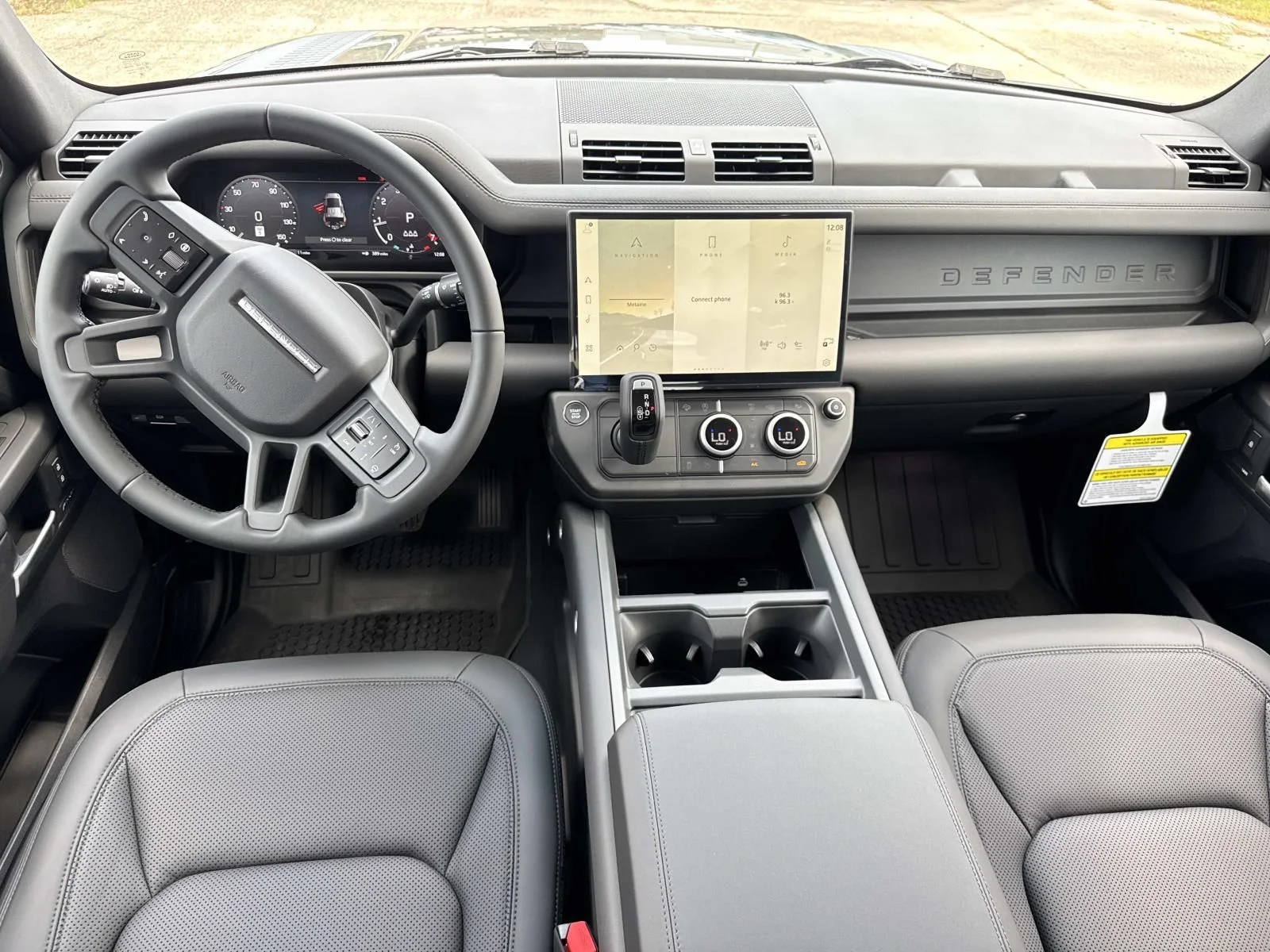New  Green Land Rover S image 9