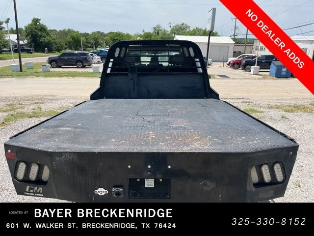 2022 Ford F-350 Super Duty Chassis Cab XL - Photo 10