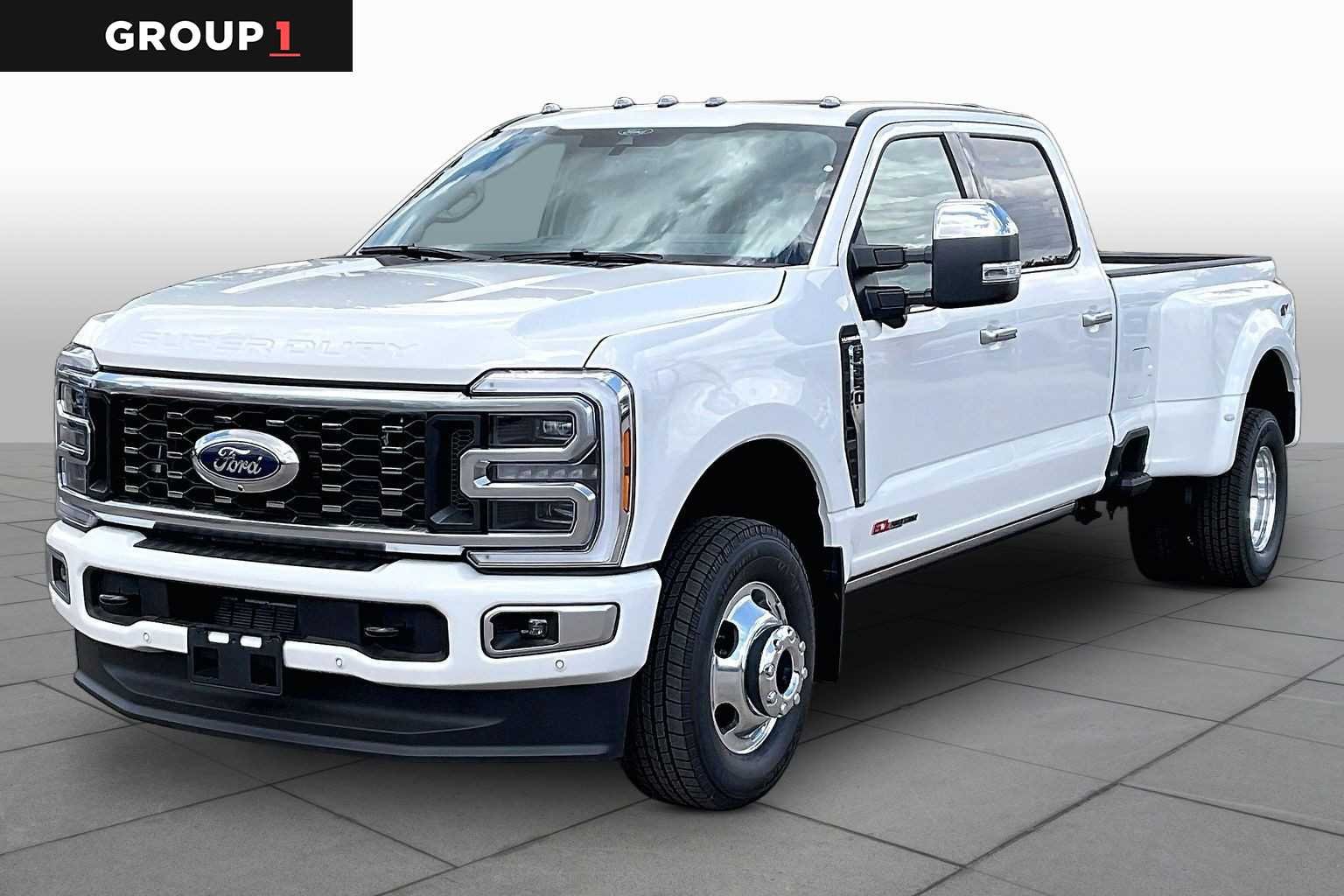 New 2026 Ford Super Duty F-350® Platinum® 4WD Crew Cab