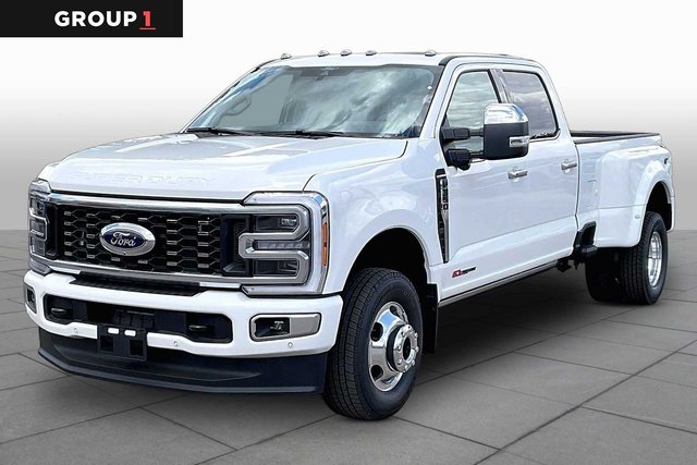 New 2026 Ford Super Duty F-350® Platinum® 4WD Crew Cab