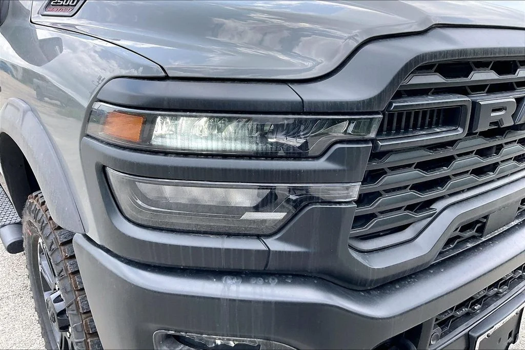 New 2026 Ceramic Gray Clear-Coat Exterior Paint RAM Tradesman image 15