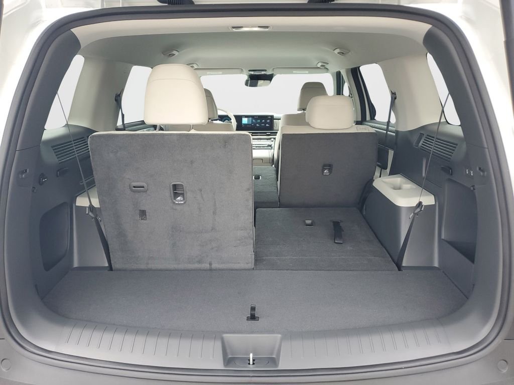 2026 Hyundai Santa Fe SE - Photo 12