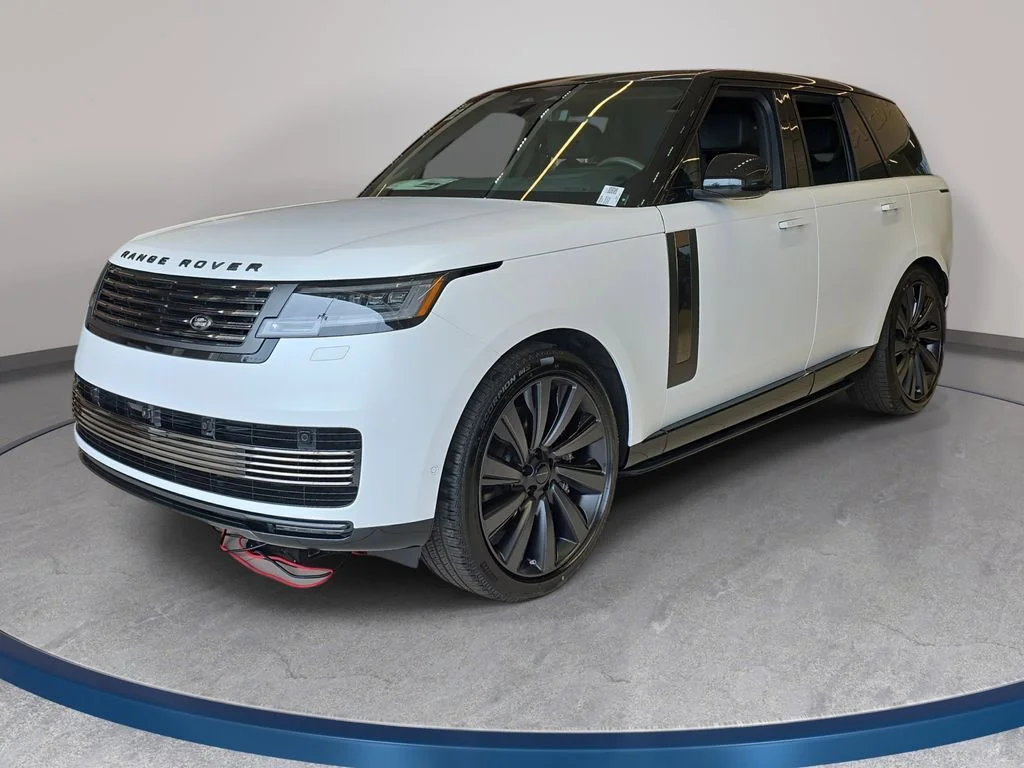 2026 Land Rover Range Rover 4.4 SV SWB's photo