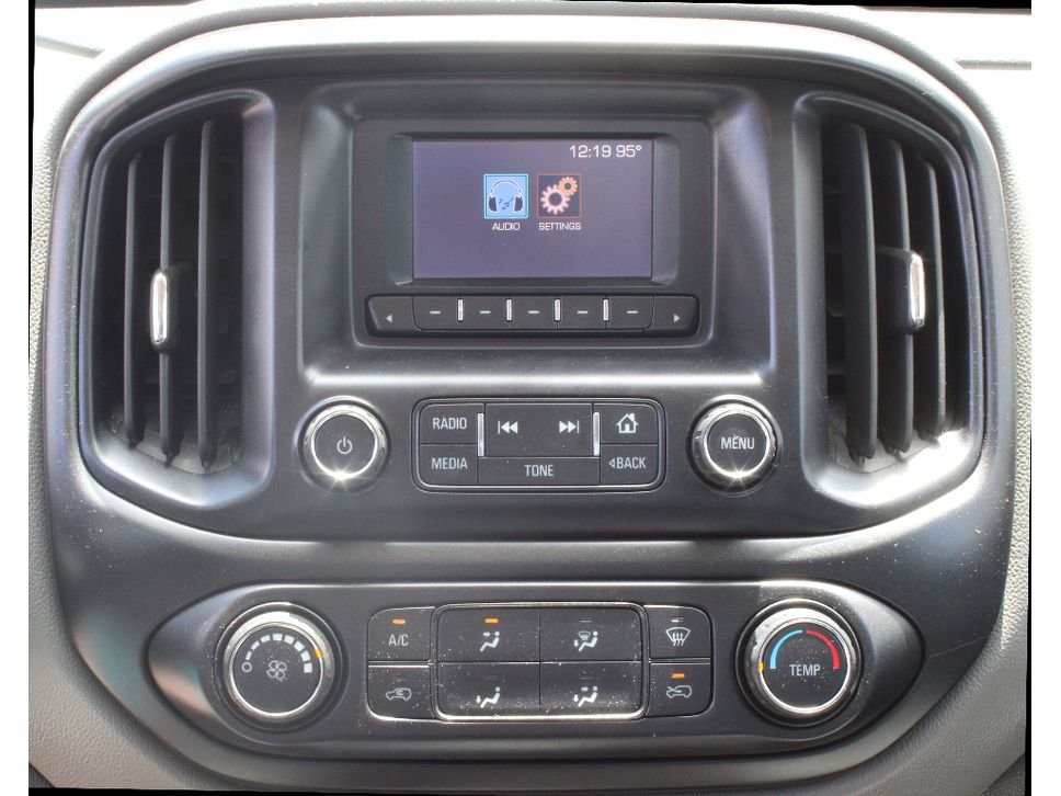 Used 2015 Summit White Chevrolet 2WD WT image 8