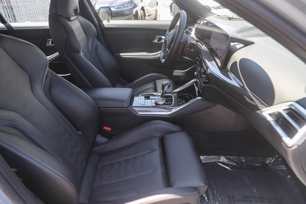 Used 2025 Brooklyn Grey Metallic BMW Competition image 12