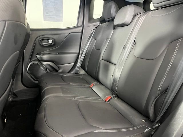 Used 2020 Gray Jeep Limited image 38