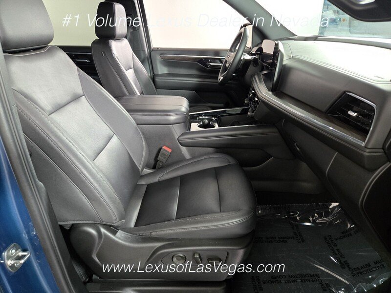 2025 Chevrolet Tahoe LT - Photo 20
