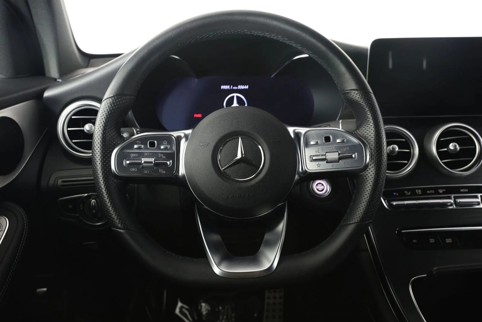 Used 2022 Black Mercedes-Benz GLC 300 image 12
