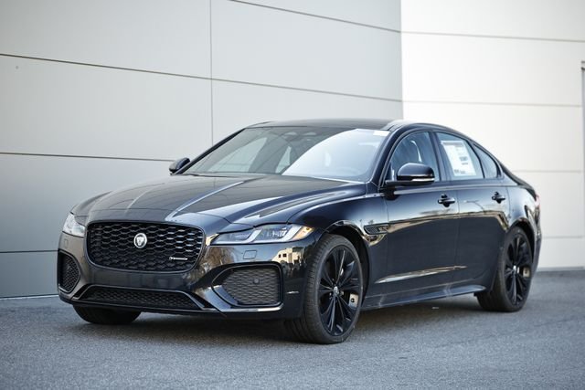 2024 Jaguar XF R-Dynamic SE