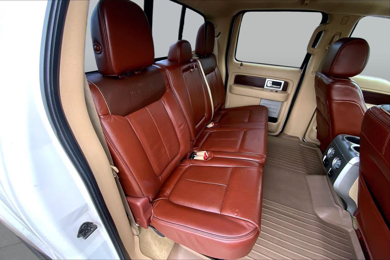 Used 2013 White Platinum Tri-Coat Metallic Ford King Ranch image 19
