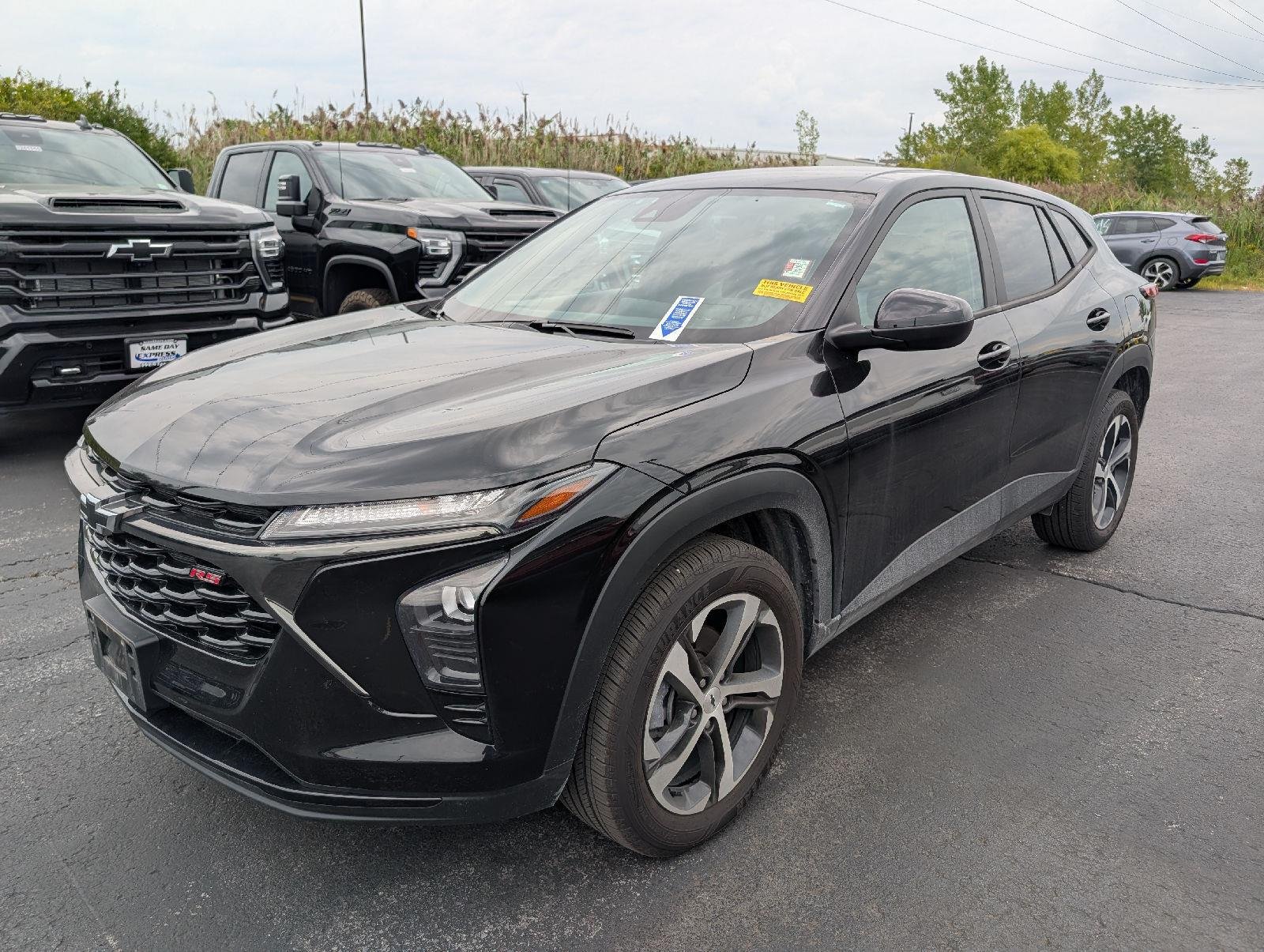 Used 2024 Mosaic Black Metallic Chevrolet 1RS image 4