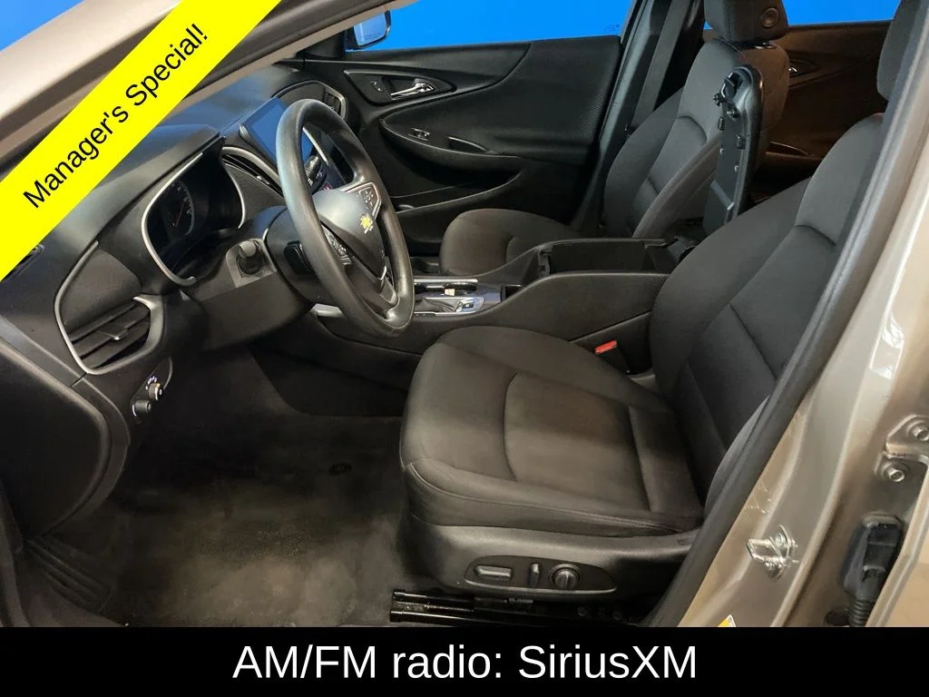 Used 2023 Gray Chevrolet LT image 8