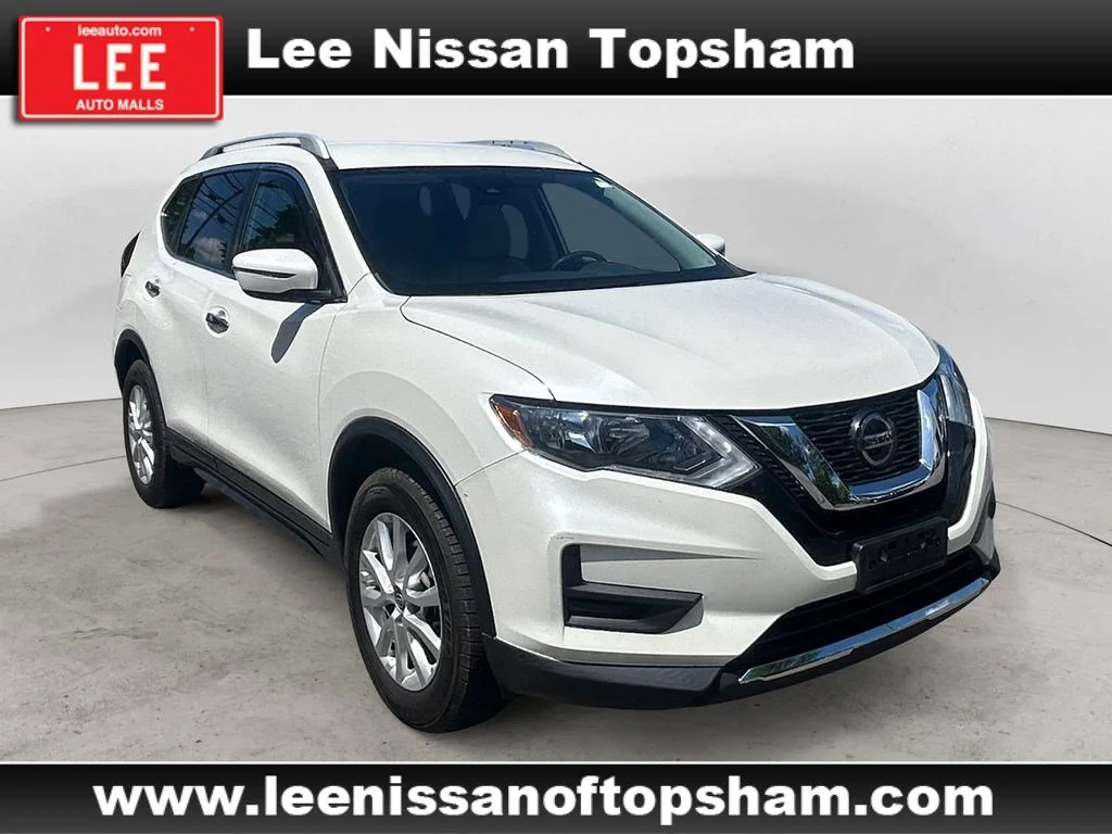 Used 2019 Pearl White Tricoat Nissan SV image 8