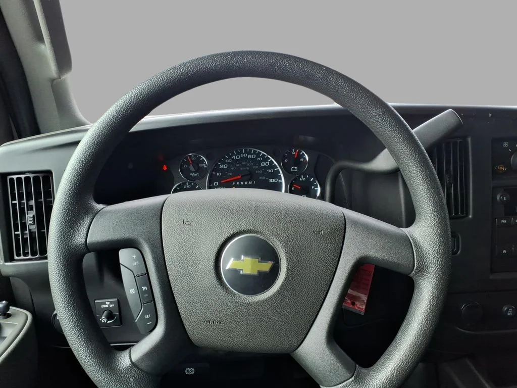 Used 2022 White Chevrolet Work Van image 28