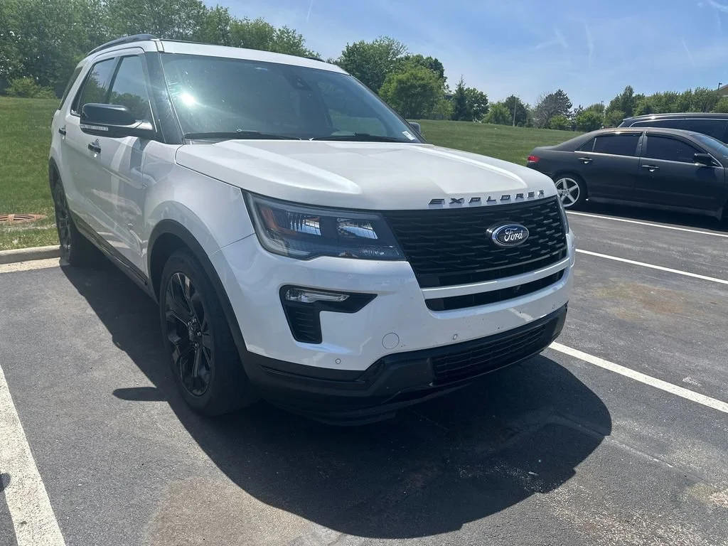 2019 Ford Explorer Sport 4WD's photo