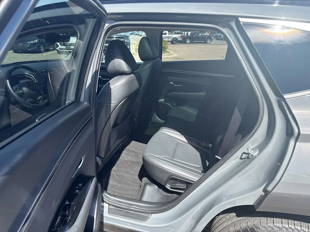 Used 2024 Hampton Gray Hyundai Limited image 30