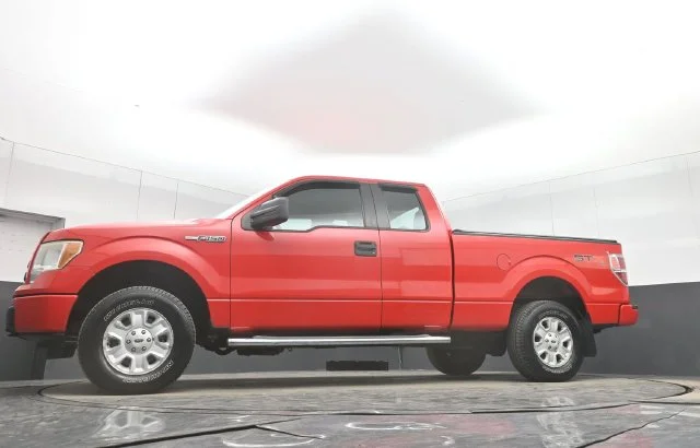 Used 2011 Red Ford STX image 40