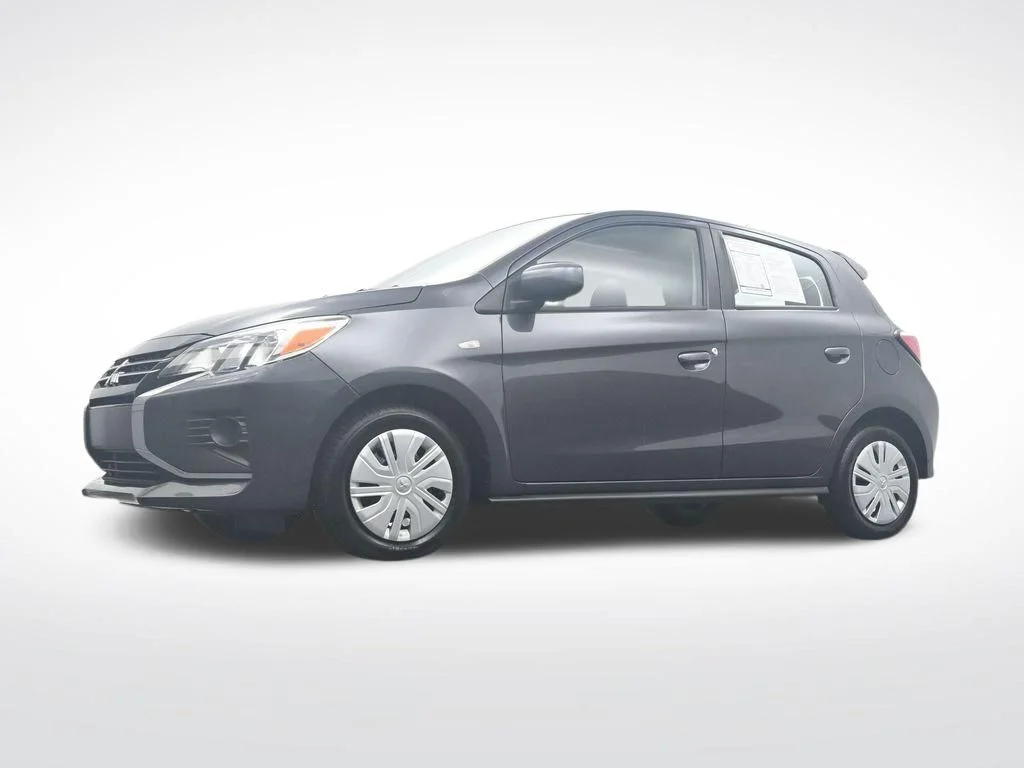 Used 2024  Mitsubishi ES image 30