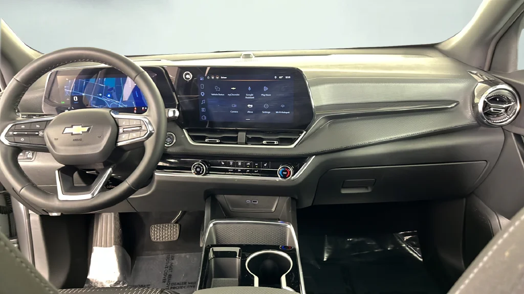 Used 2025 Gray Chevrolet LT image 22