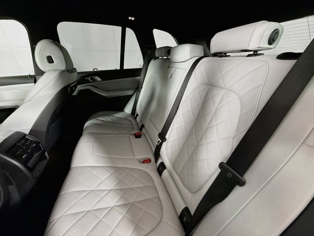 Used 2024 Alpine White BMW xDrive50e image 26