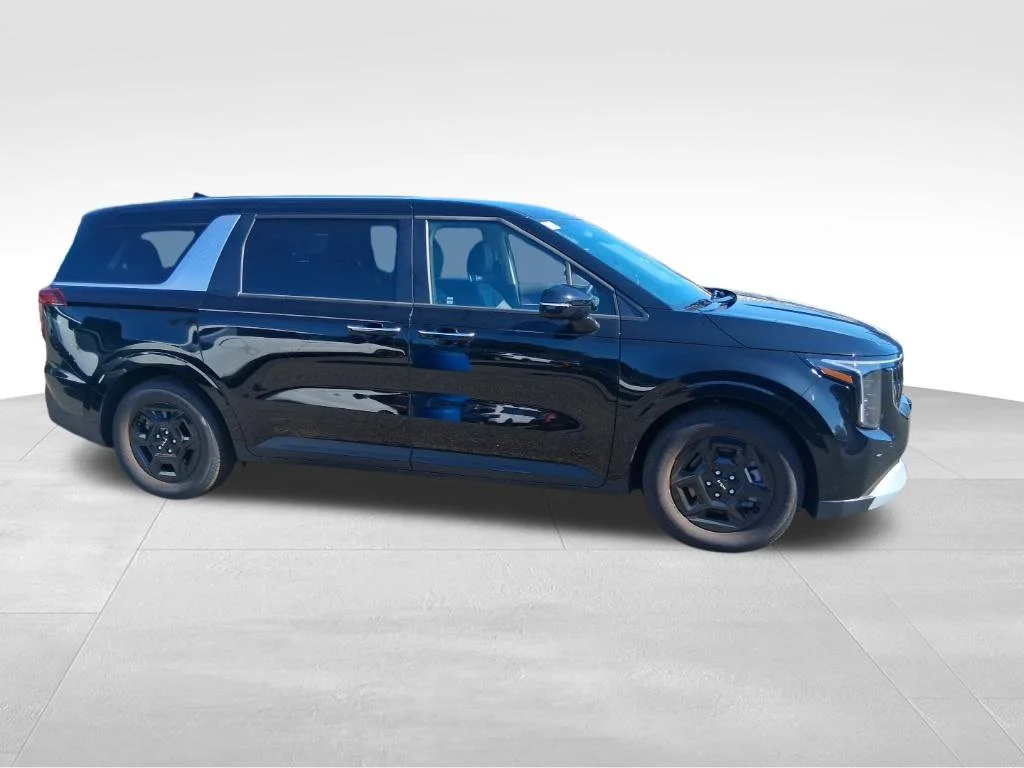 Certified Used 2026 Black Kia LXS image 4