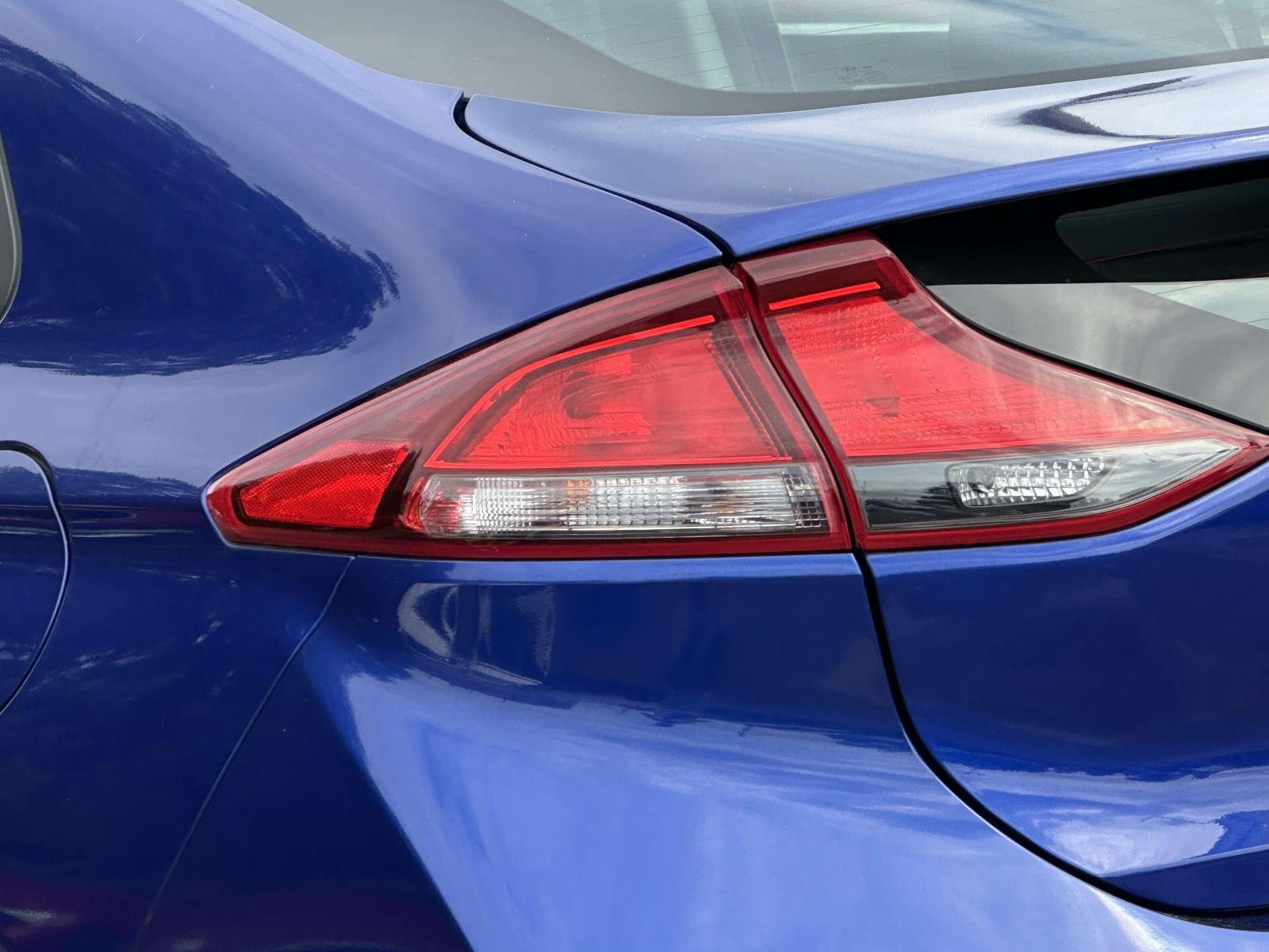 2019 Hyundai Ioniq Blue - Photo 12