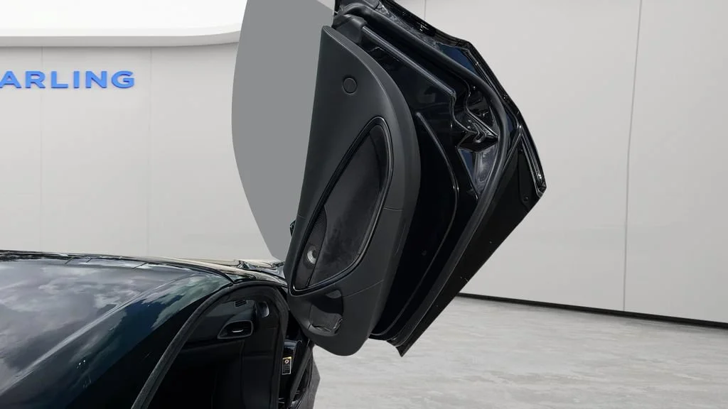 Used 2026  McLaren Spider image 22